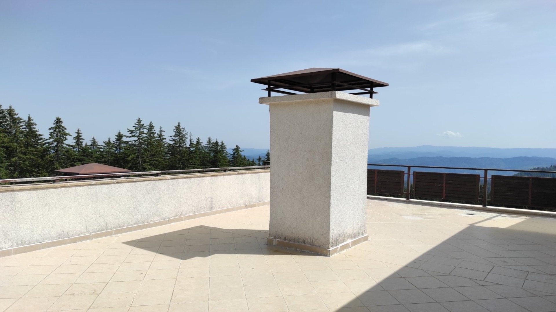 Luxury SPA hotel with beautiful views and a great location in Pamporovo