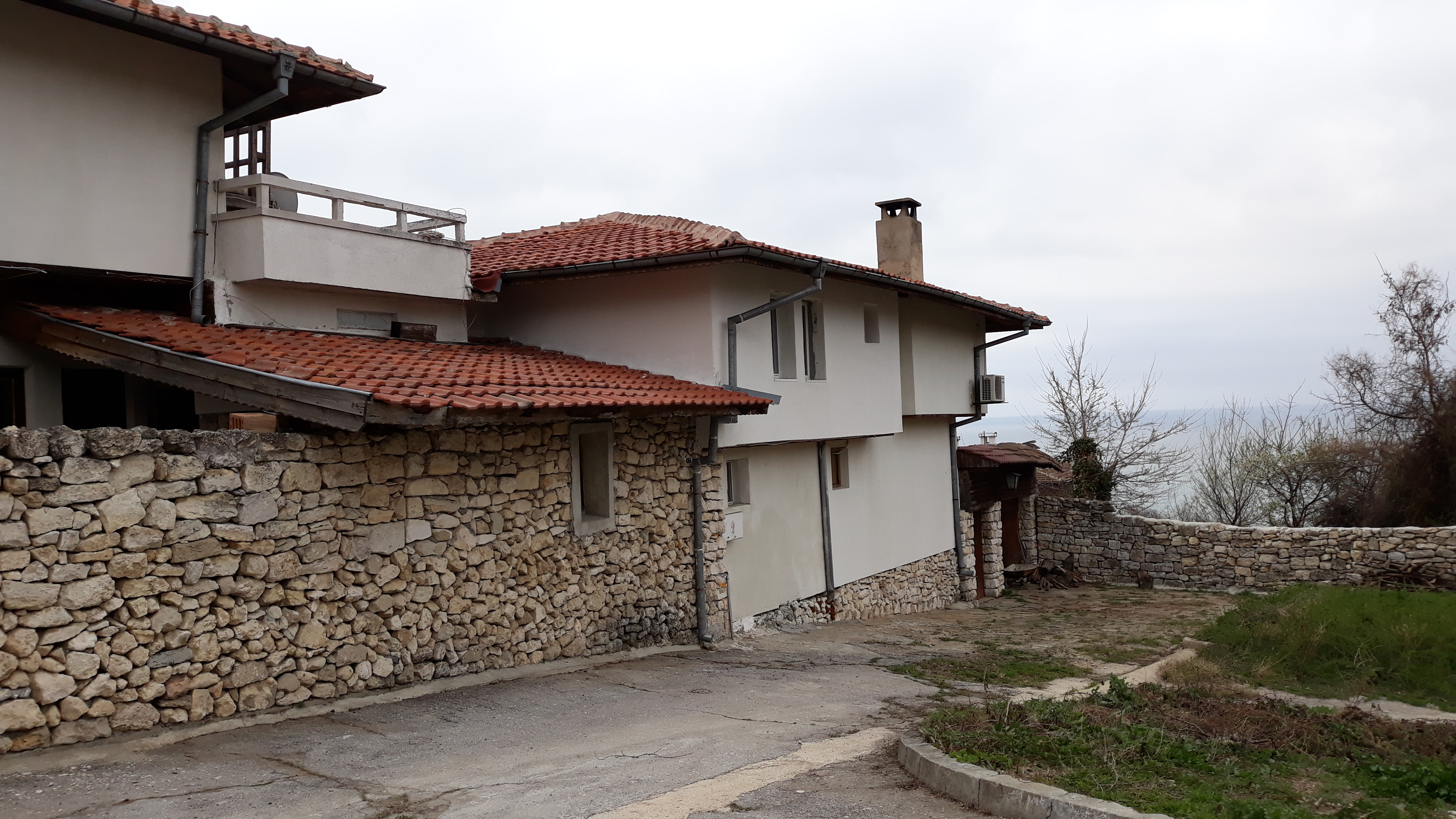 Residential building in Trakata district, Varna