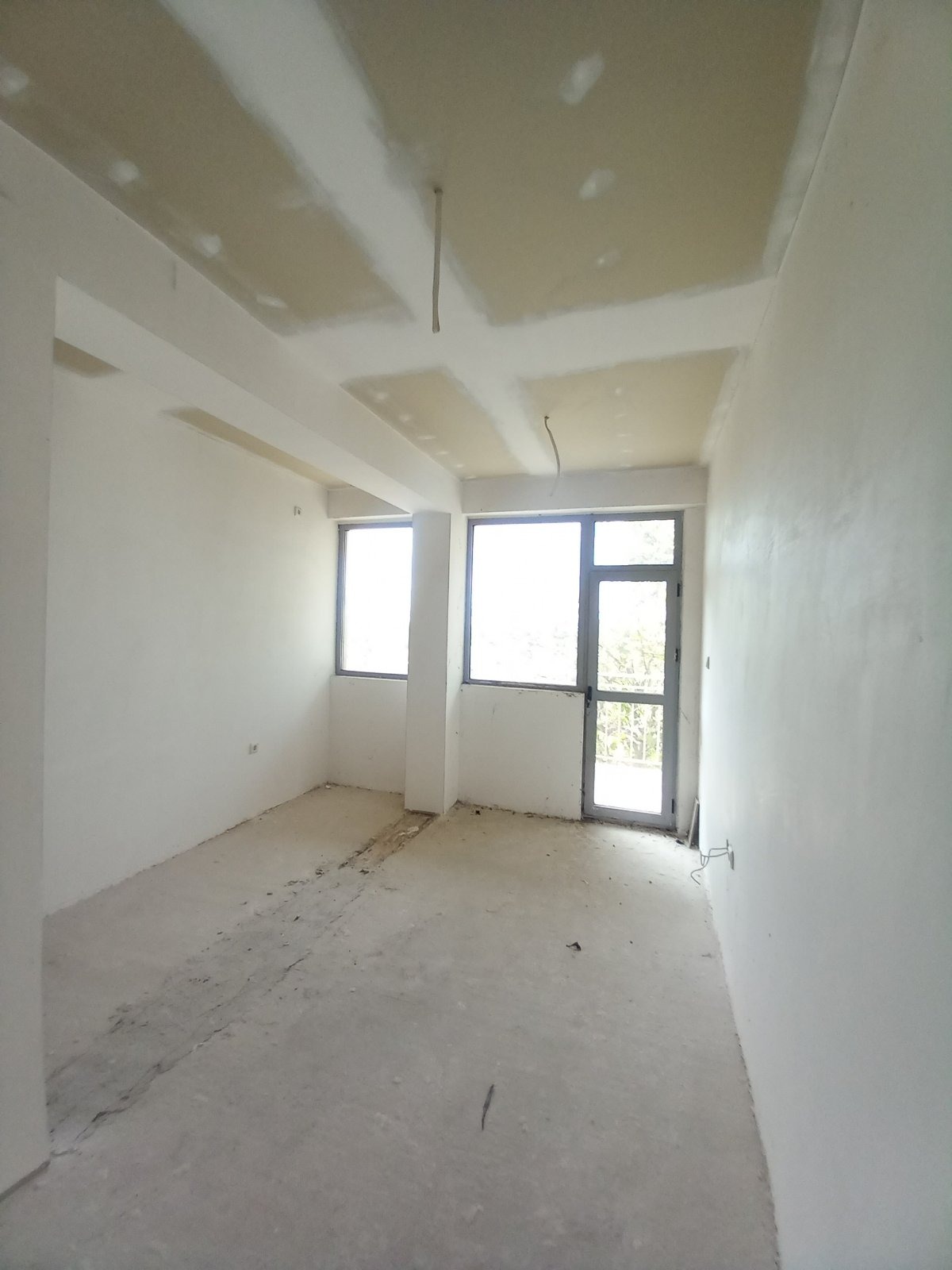 Apartment No. 17, Mladost district