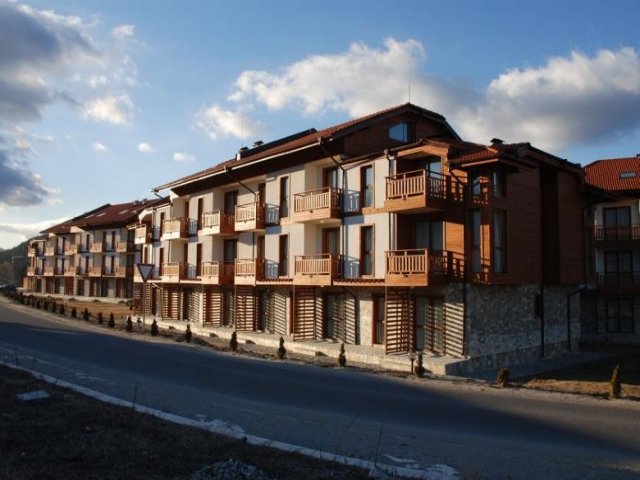 Apartment No. 42, Apartment Complex "Three Mountains"